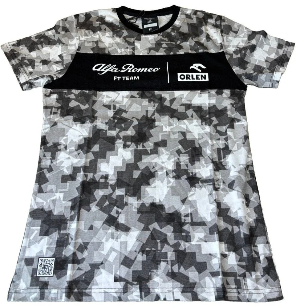 NWT Alfa Romeo Racing F1 Team Orlen Camo Pixilated Men’s Shirt Size L